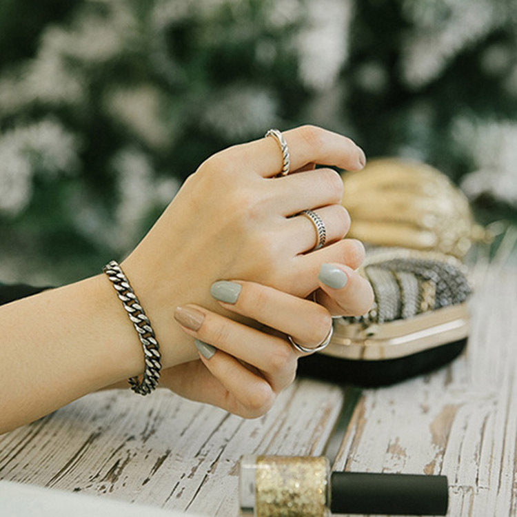 S925 sterling silver N chain flat chain.