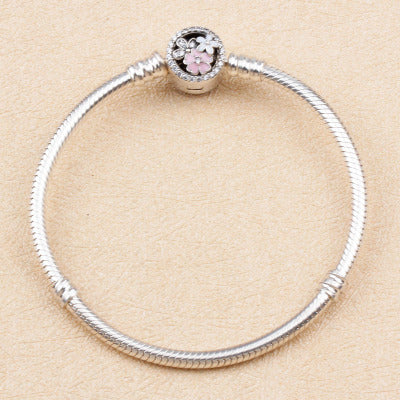 S925 sterling silver fashion personality European and American bracelets Magnolia snake bone chain free DIY beaded pendant sterling silver jewelry.