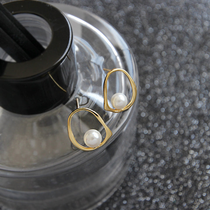 Geometric Round Shell Pearl 925 Sterling Gold Studs Earrings