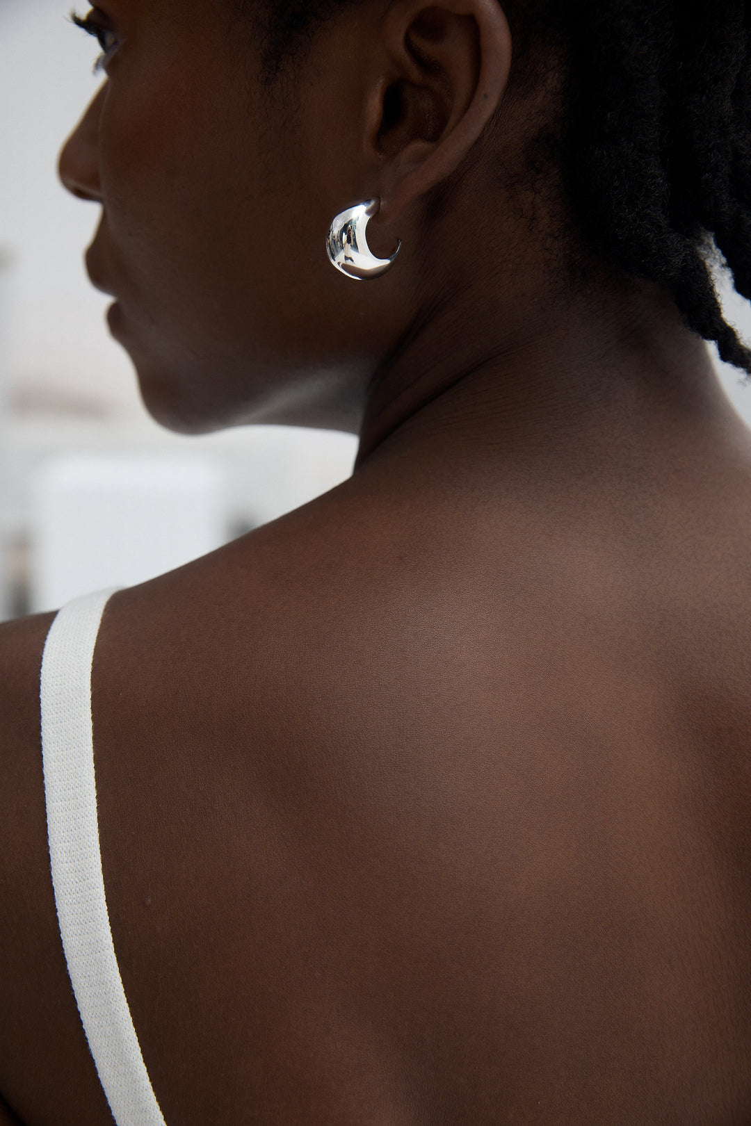 Modern Thickness S999 Sterling Silver Electroforming Huggie Hoop Earrings